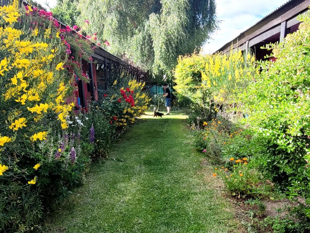 Lago Argentino Hostel El Calafate Exterior photo